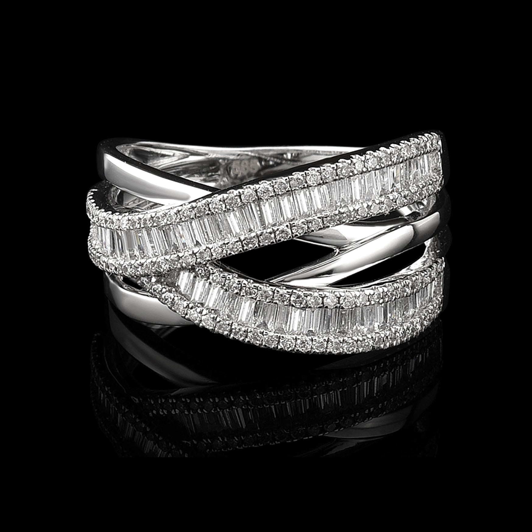 Пръстен бяло злато с Диаманти 0.71 карата